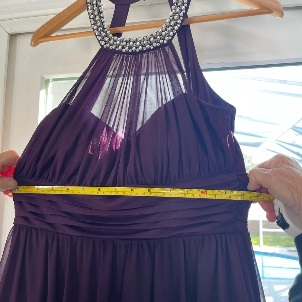 Rich purple formal wear cocktail A-line dress with beaded halter neckline sz 7 - Picture 6 of 7